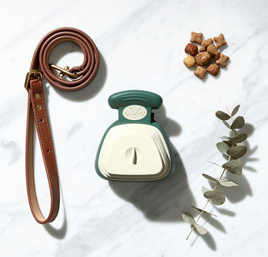 A practical tool for pet owners on the go